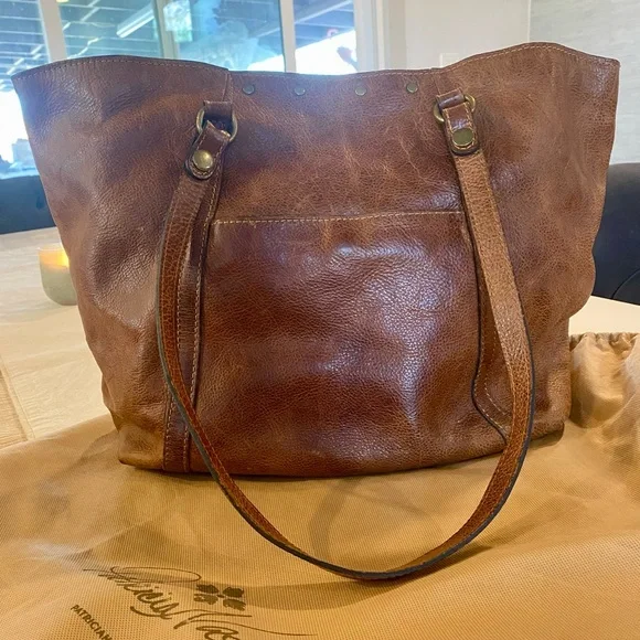 Patricia Nash Tote - Picture 2 of 15